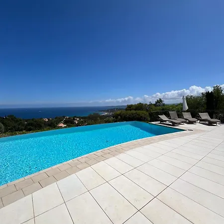 Vue Exceptionnelle 5 Villa *