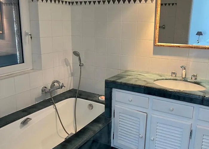 Villa Vue Exceptionnelle 5 *