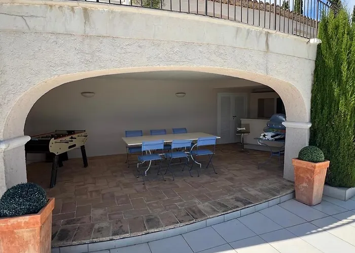 Villa Vue Exceptionnelle 5 *